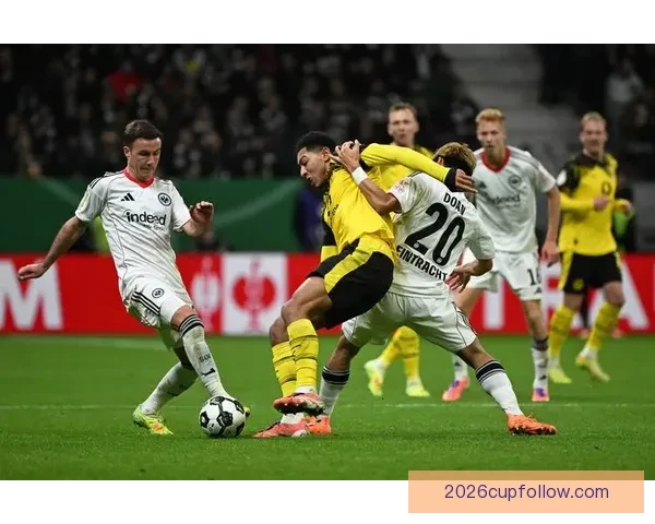 科贝尔:多特蒙德的防守是支撑球队核心与团队精神的基石 科贝尔:多特蒙德的防守是支撑球队核心与团队精神的基石