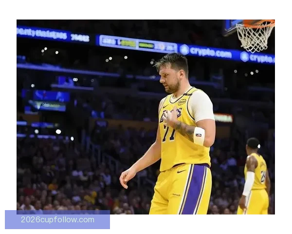 斯波鲍威尔谈东契奇60分表现 强调高难度进球与频繁造犯规获得罚球机会